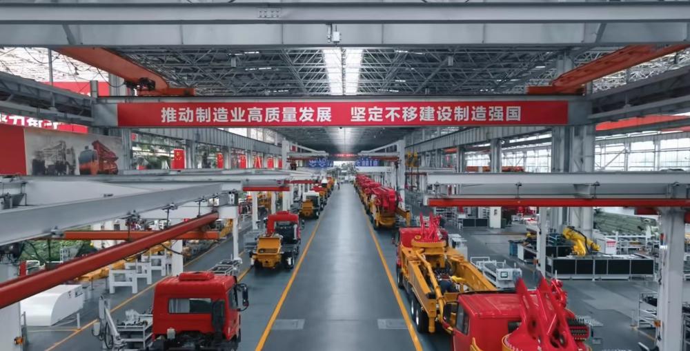 工程機(jī)械的硬核版“ChatGPT” 從無人車間到無人工地的建設(shè)工程施工